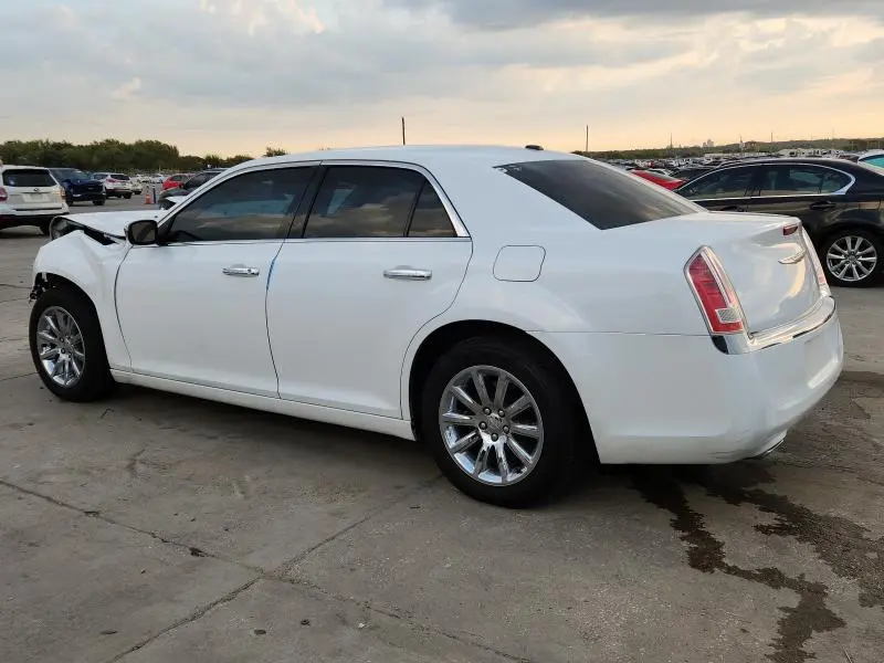 2014 CHRYSLER 300C   