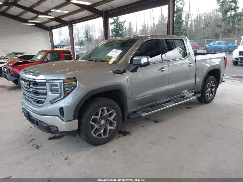 2025 GMC SIERRA 1500 4WD  SHORT BOX SLT