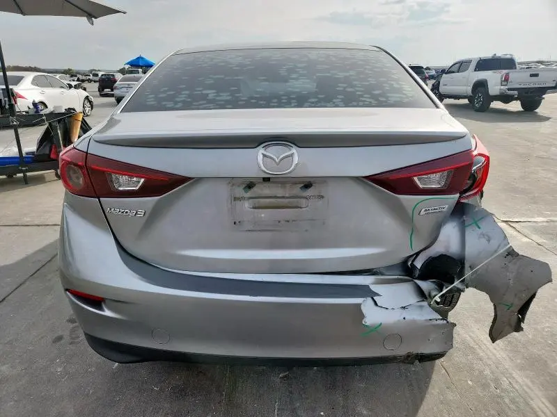 2016 MAZDA 3 TOURING  