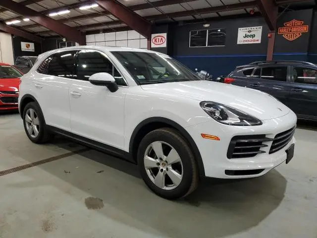 2019 PORSCHE CAYENNE   