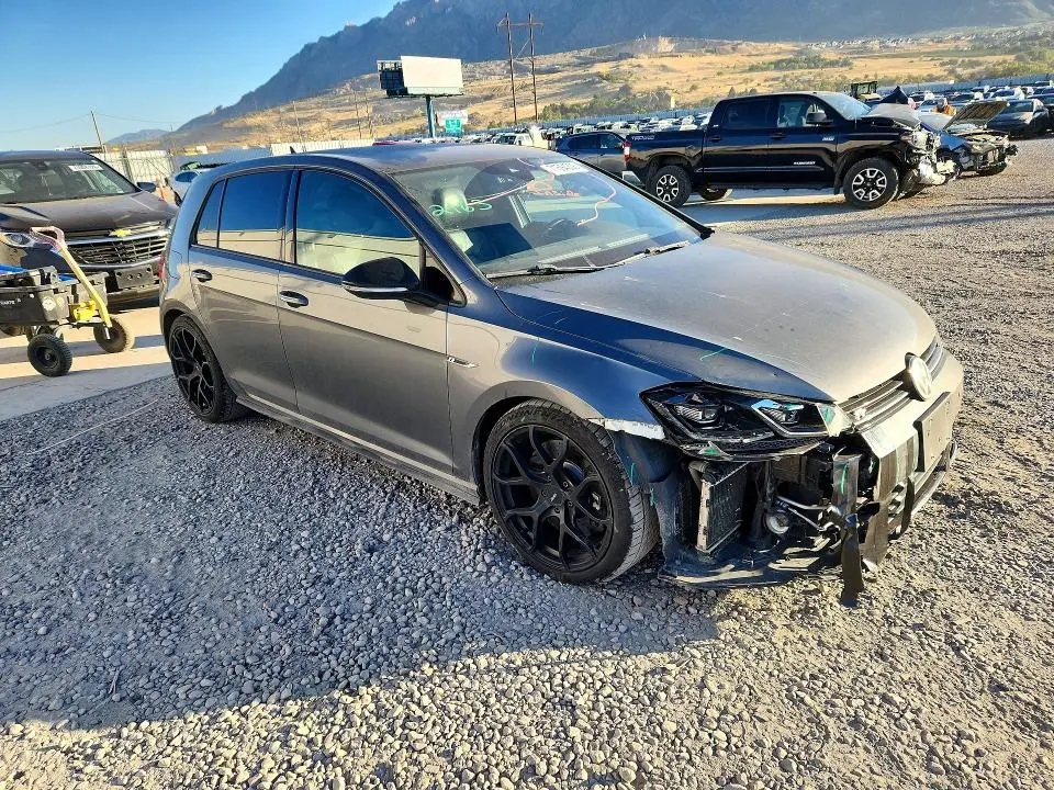 2019 VOLKSWAGEN GOLF R   