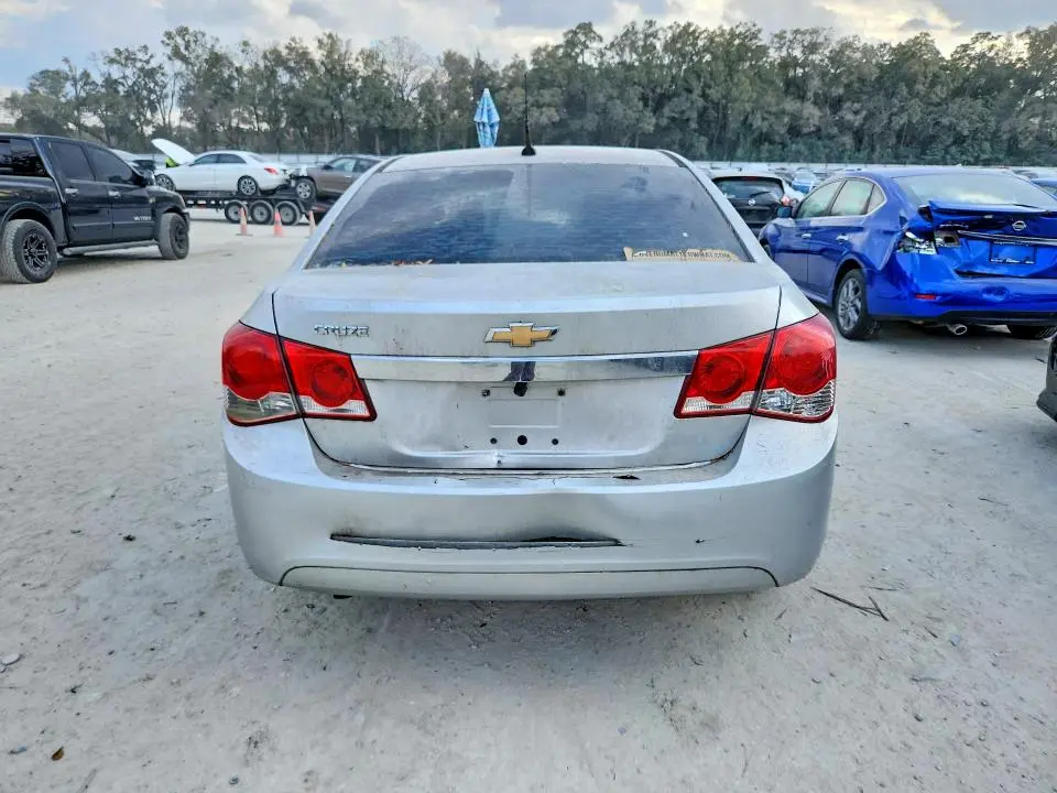 2012 CHEVROLET CRUZE LS  
