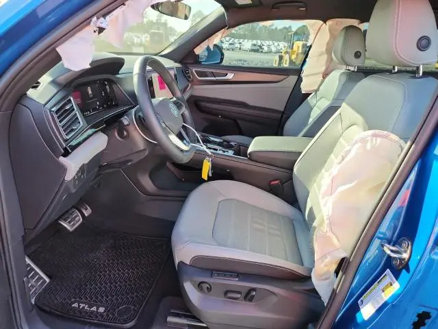 2024 VOLKSWAGEN ATLAS CROSS SPORT SEL R-LINE  