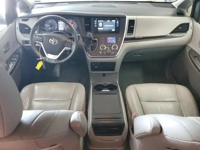 2015 TOYOTA SIENNA XLE  