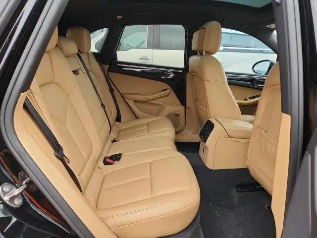 2018 PORSCHE MACAN S  