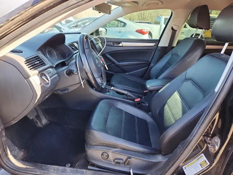 2014 VOLKSWAGEN PASSAT S  