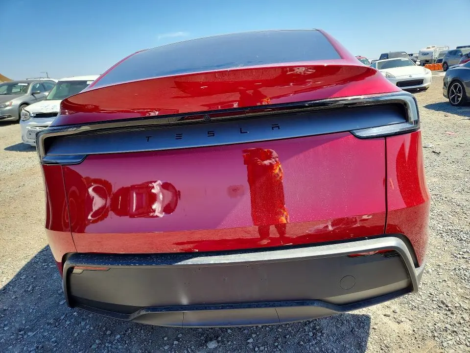 2026 TESLA MODEL Y   