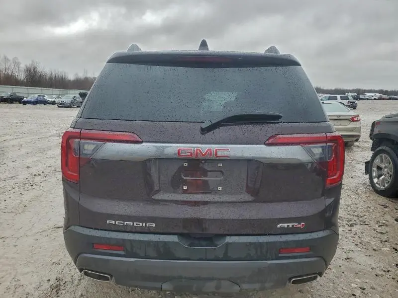 2021 GMC ACADIA AT4  