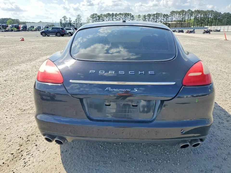 2013 PORSCHE PANAMERA S  