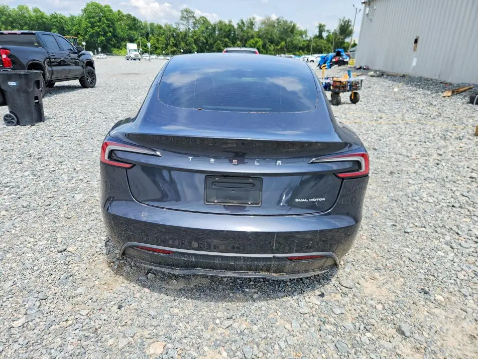 2025 TESLA MODEL 3   