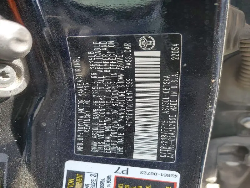 2016 TOYOTA CAMRY LE  