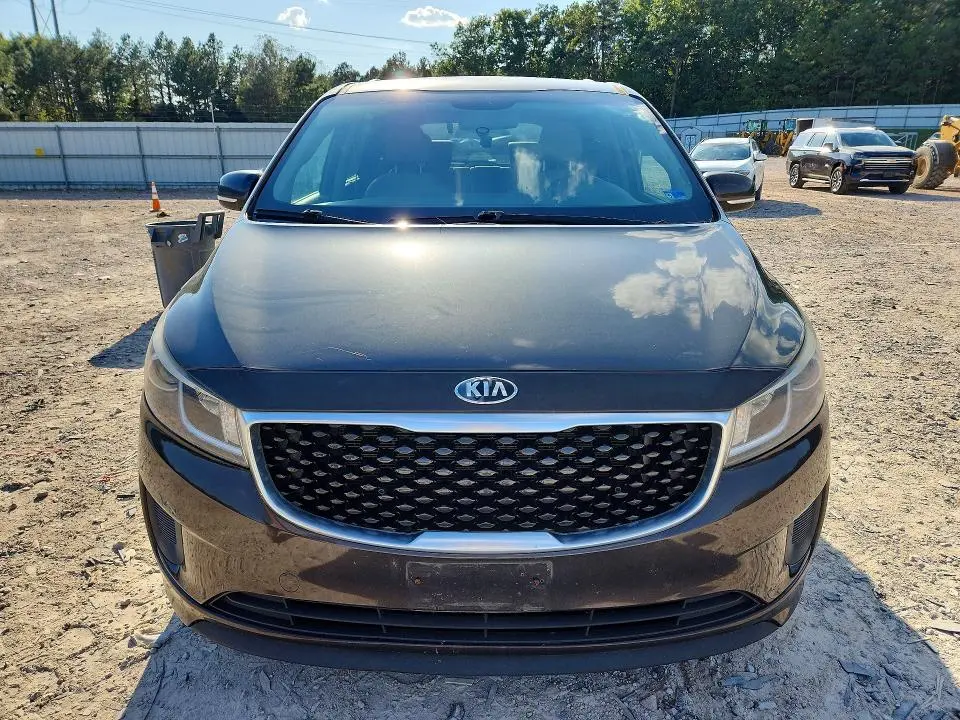 2016 KIA SEDONA LX  