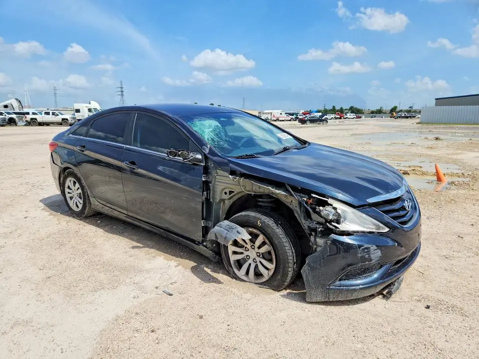 2011 HYUNDAI SONATA GLS  