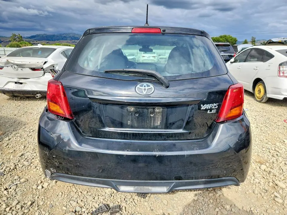 2017 TOYOTA YARIS 5-DOOR LE  