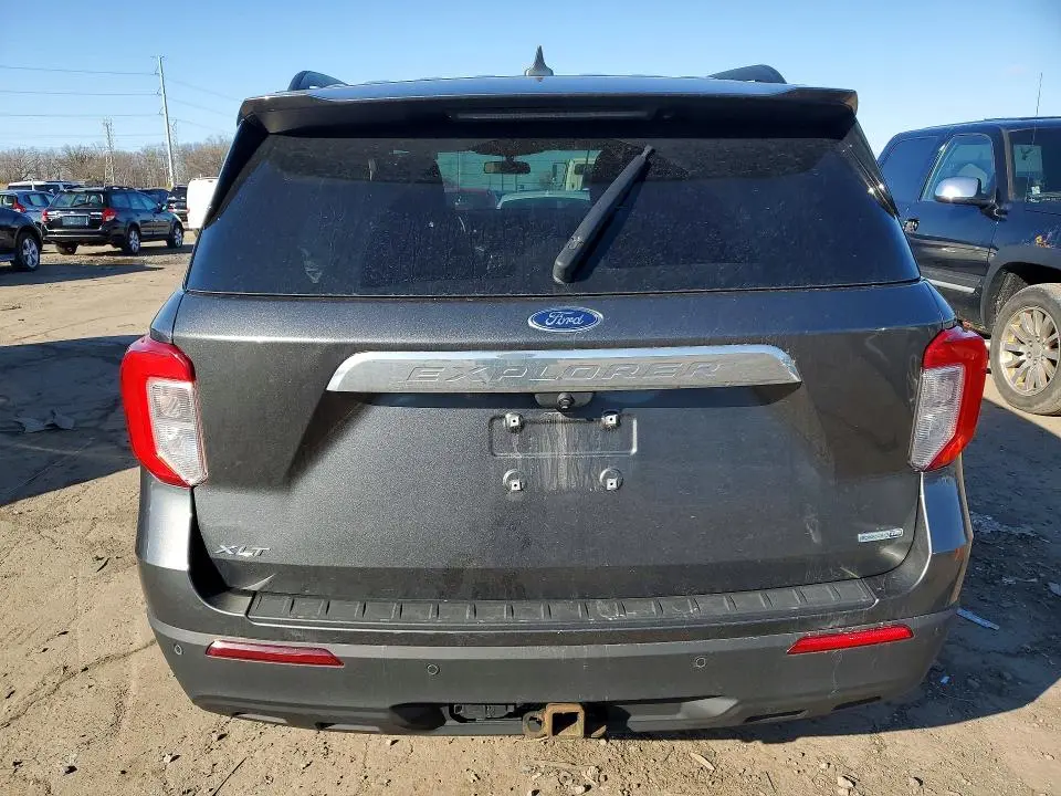 2020 FORD EXPLORER XLT  