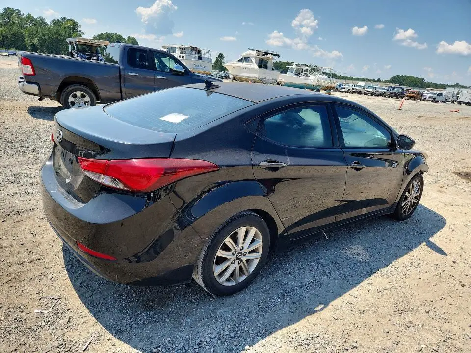 2014 HYUNDAI ELANTRA SE  