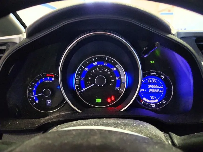 2017 HONDA FIT LX  