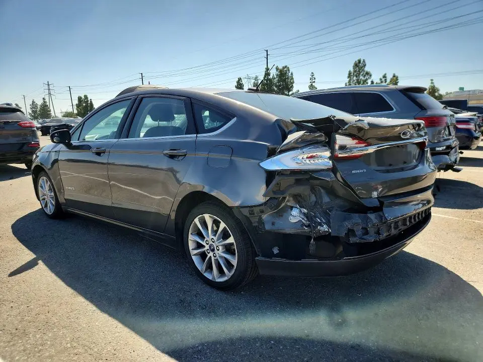 2017 FORD FUSION SE HYBRID  