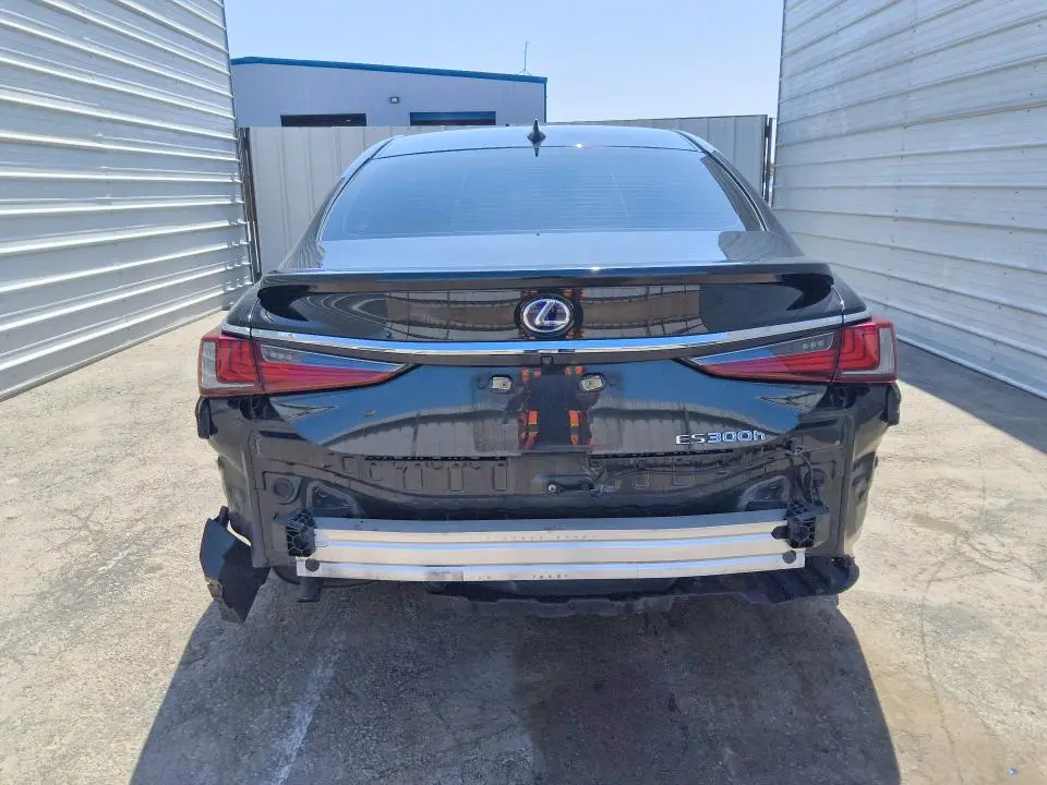 2020 LEXUS ES 300H BASE  
