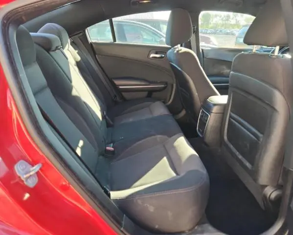 2015 DODGE CHARGER SE  