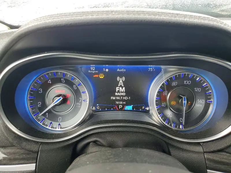 2017 CHRYSLER 300 LIMITED  