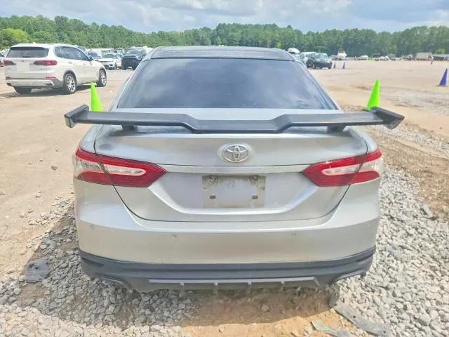 2018 TOYOTA CAMRY XLE  