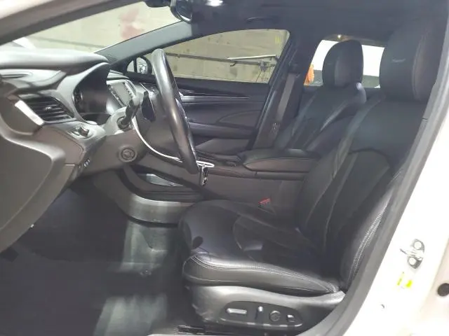 2018 BUICK LACROSSE AVENIR  