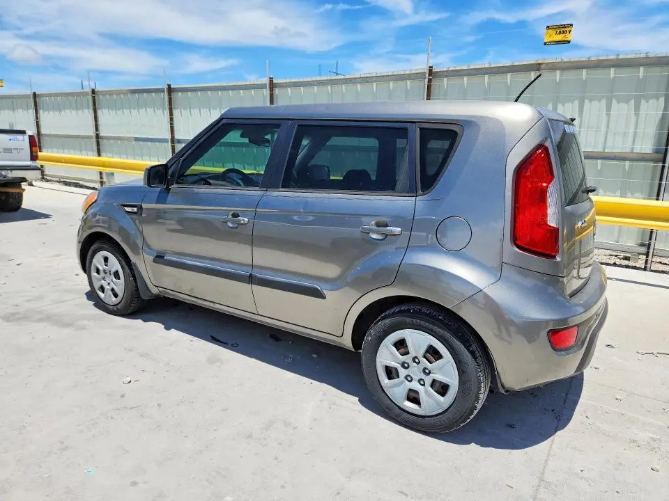 2013 KIA SOUL BASE  