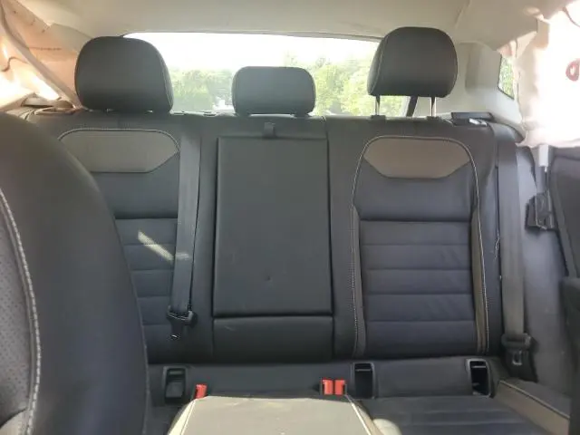 2022 VOLKSWAGEN TAOS SEL  