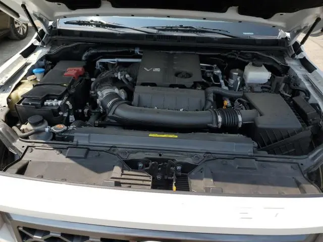 2023 NISSAN FRONTIER SV  