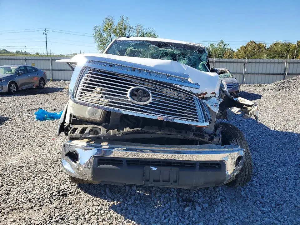 2012 TOYOTA TUNDRA CREWMAX LIMITED  