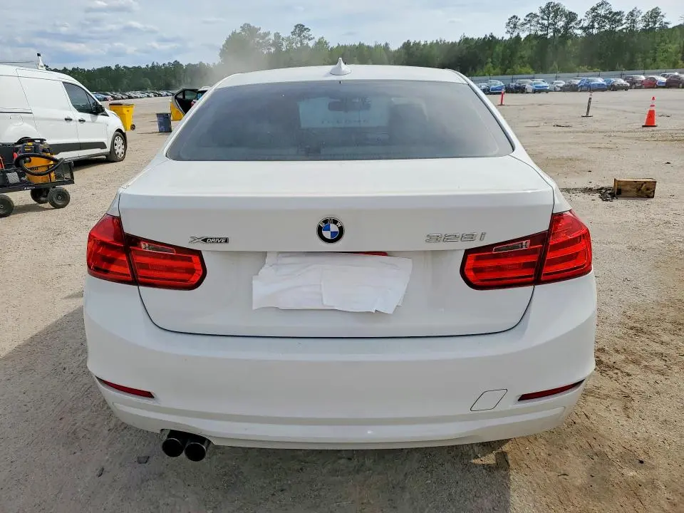 2013 BMW 328 XI SULEV  