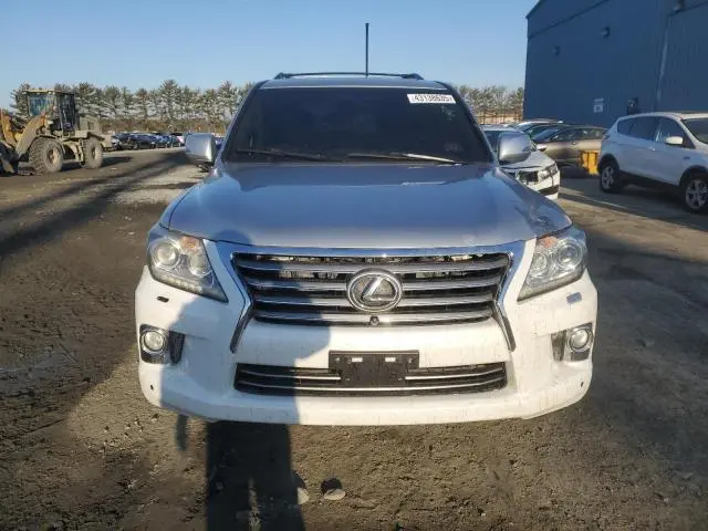 2013 LEXUS LX 570  
