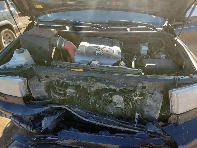 2010 TOYOTA SEQUOIA PLATINUM  