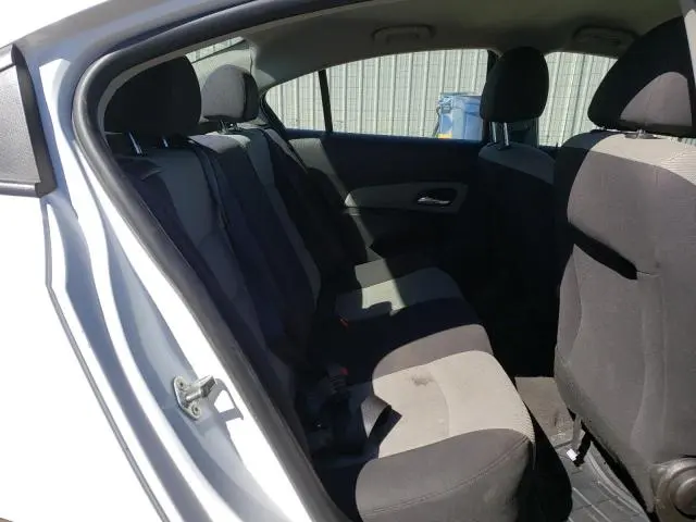 2015 CHEVROLET CRUZE LS  
