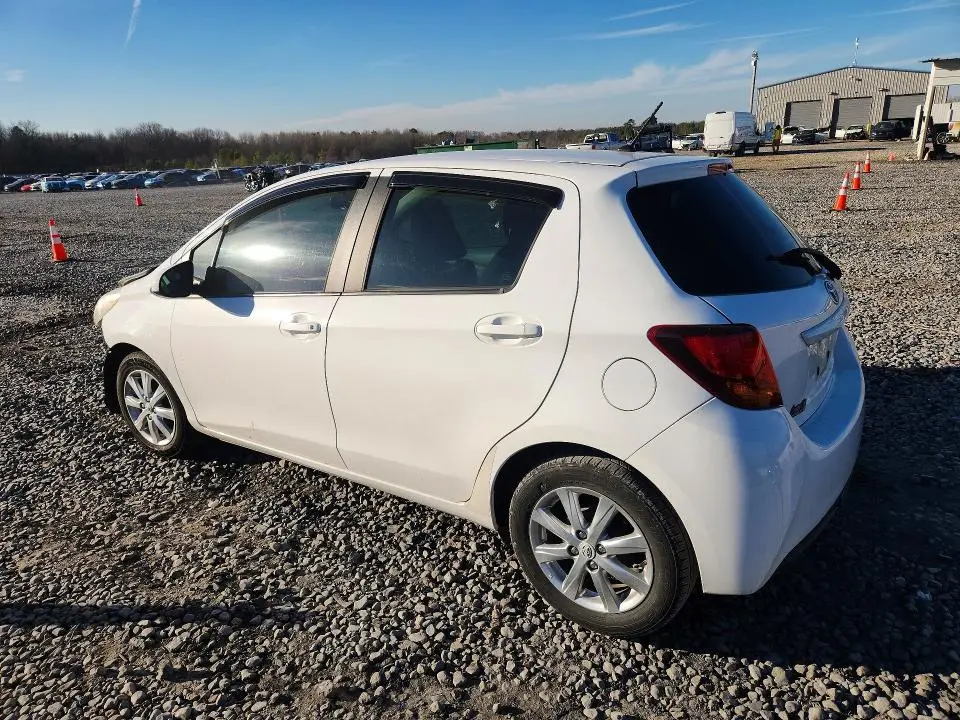 2015 TOYOTA YARIS   