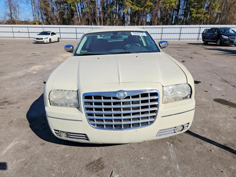 2010 CHRYSLER 300 TOURING  