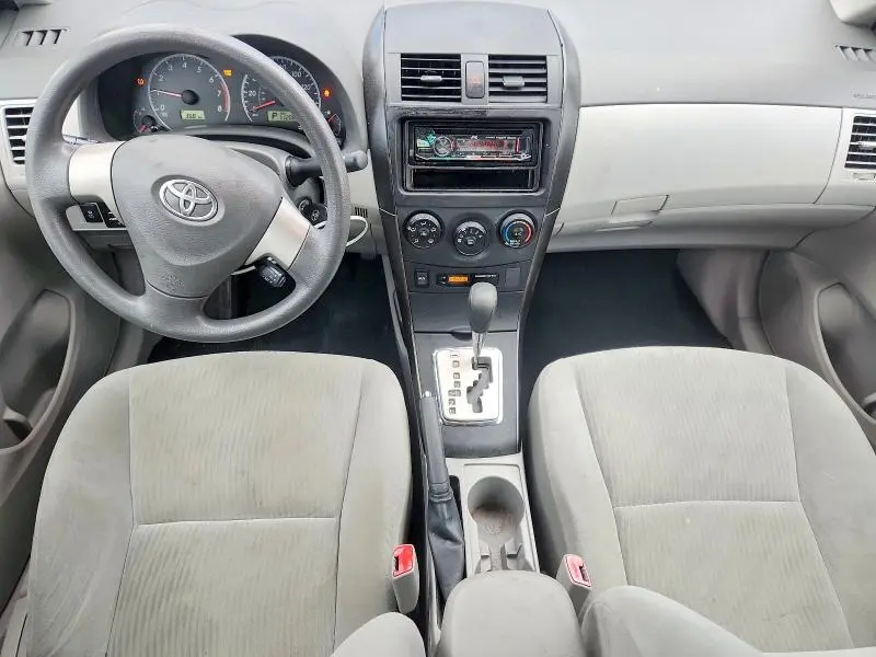 2010 TOYOTA COROLLA LE  