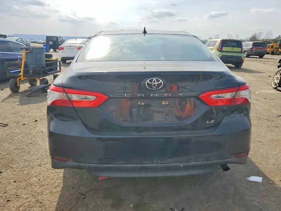 2019 TOYOTA CAMRY LE  