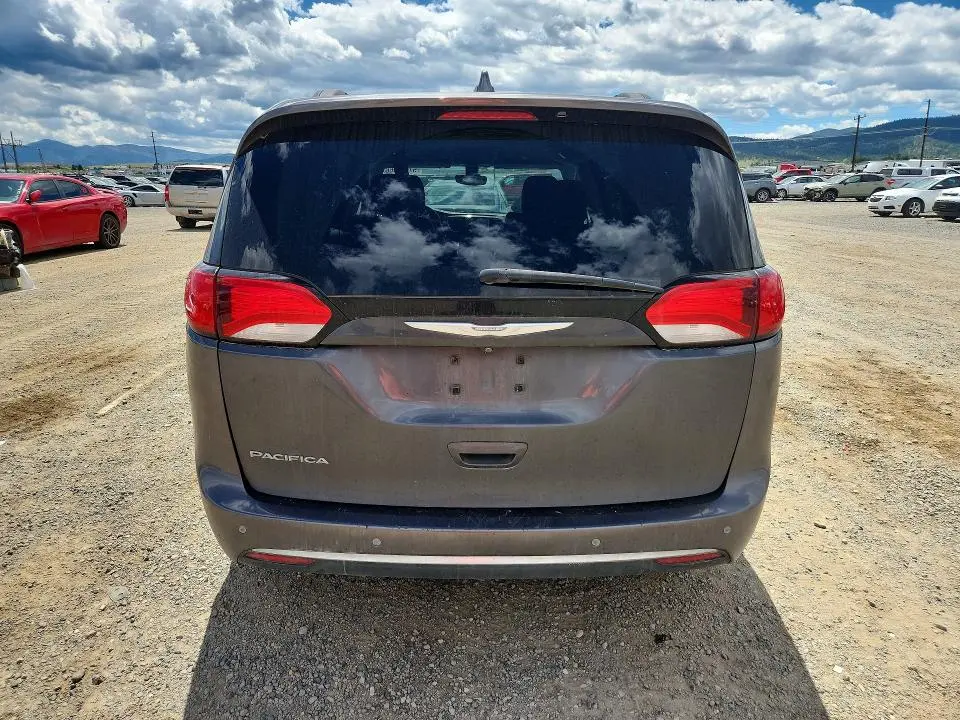 2017 CHRYSLER PACIFICA TOURING L  