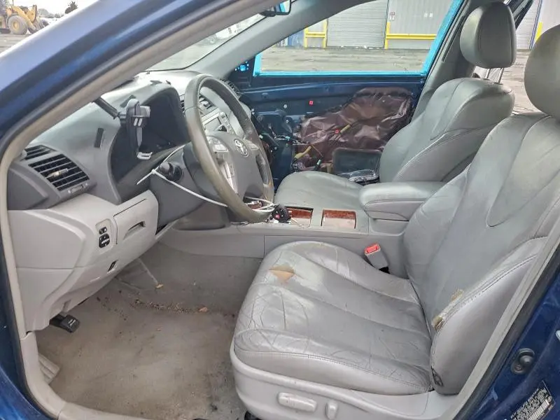 2011 TOYOTA CAMRY BASE  
