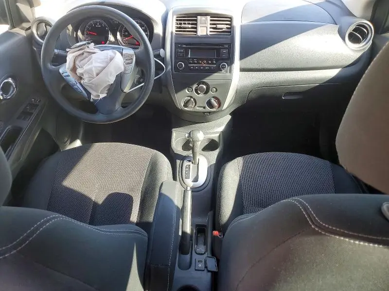2015 NISSAN VERSA 1.6 SV  
