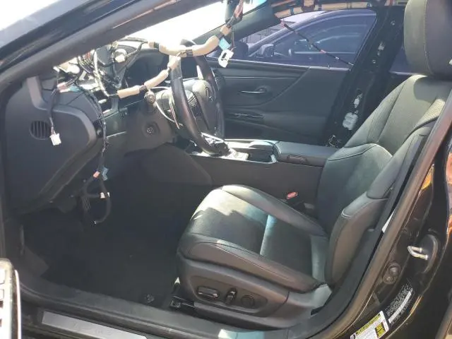 2022 LEXUS ES 300H BASE