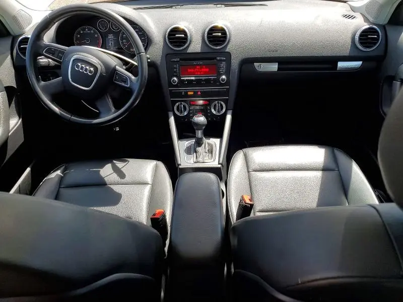2011 AUDI A3 PREMIUM  