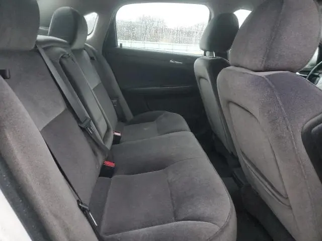 2013 CHEVROLET IMPALA LT  