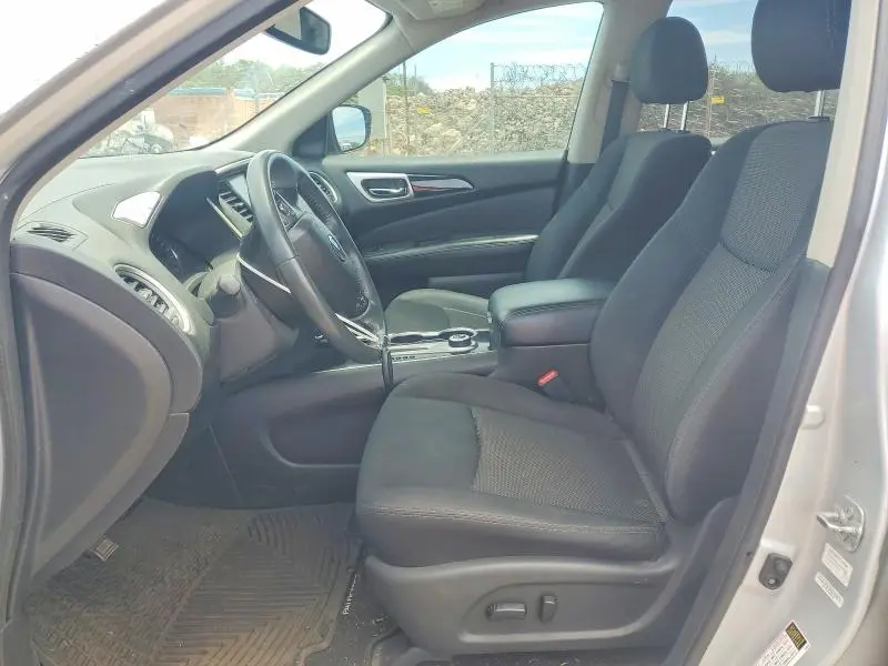2018 NISSAN PATHFINDER SV  