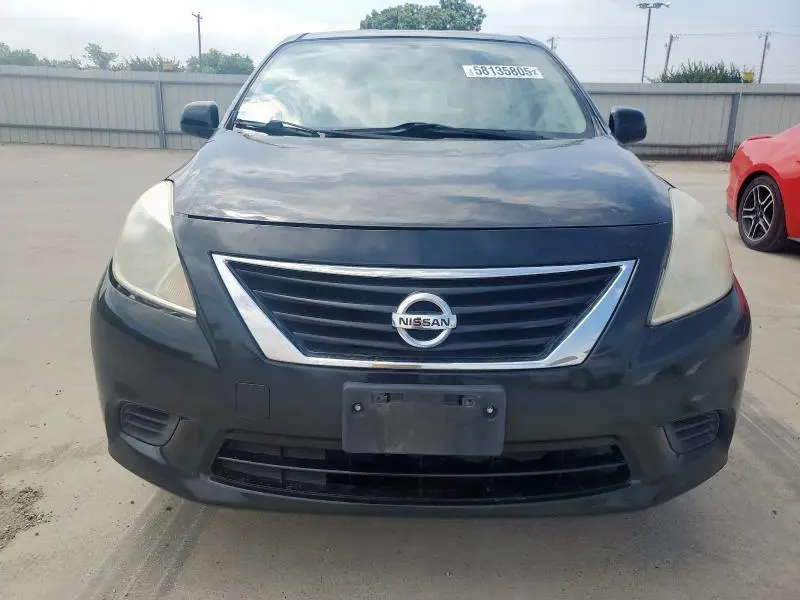 2013 NISSAN VERSA S  