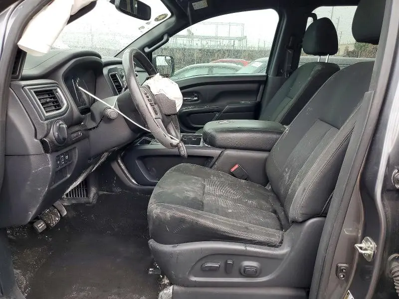 2019 NISSAN TITAN PLATINUM RESERVE  