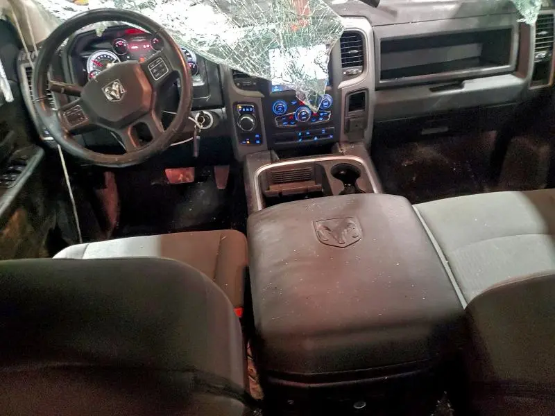 2023 RAM 1500 CLASSIC TRADESMAN  