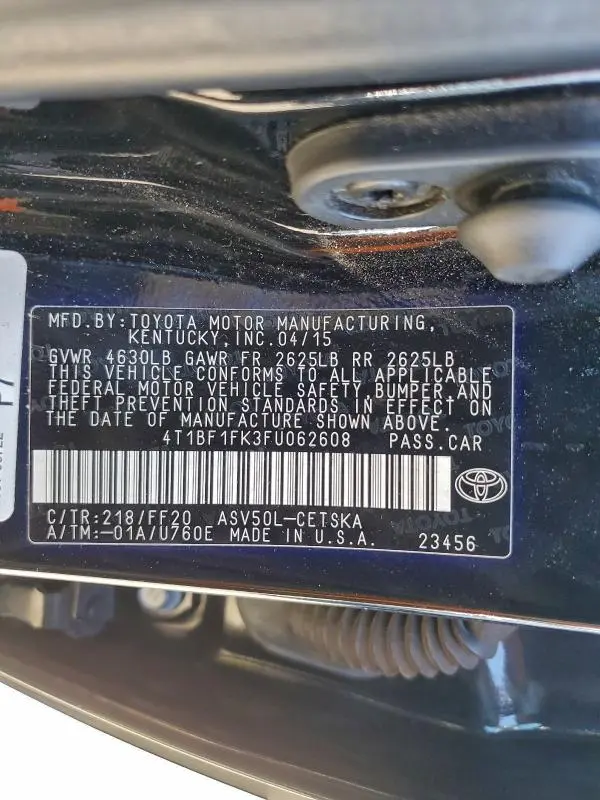 2015 TOYOTA CAMRY LE  